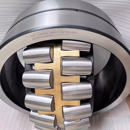 24096ecak30/W33 Spherical Roller Bearing with Outstanding Axial Load Capacity